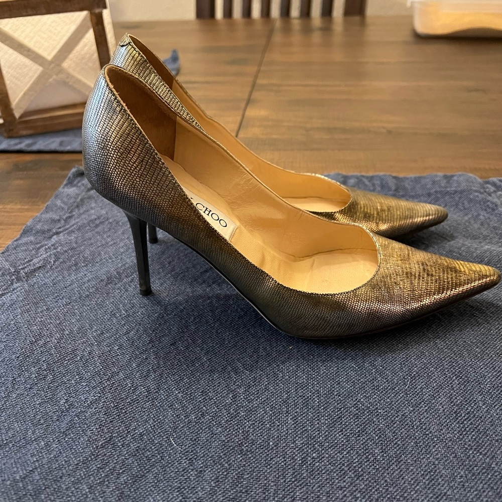 Jimmy Choo pumps